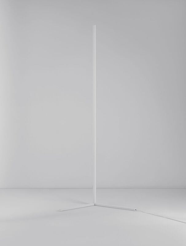 Nova Luce Stehlampe Standleuchte LED V LINE Weiß Warmweiß dimmbar Wohnzimmer 18W - 5212017433411