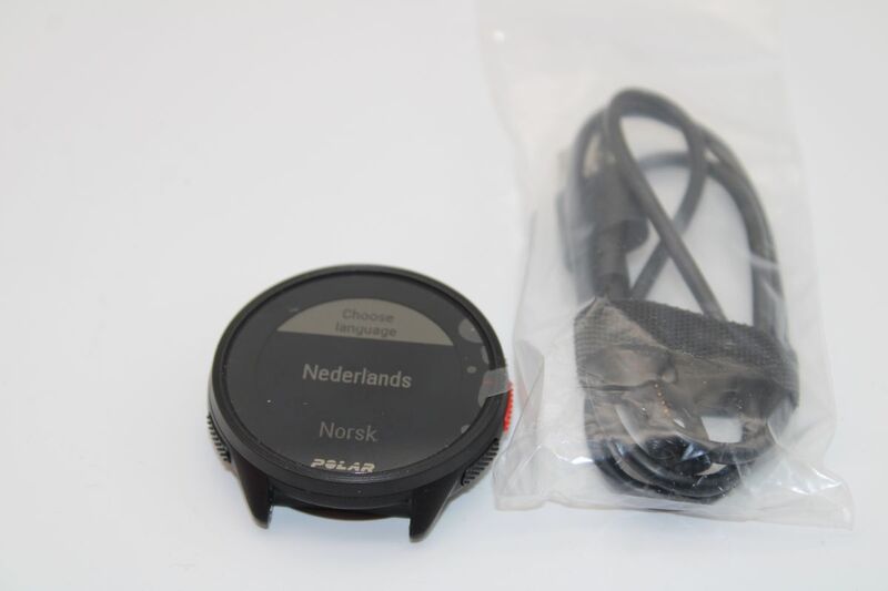 Polar GPS-Laufuhr Pacer Sportuhr Fitnessuhr schwarz S/L wasserdicht 5 ATM - 0725882060446