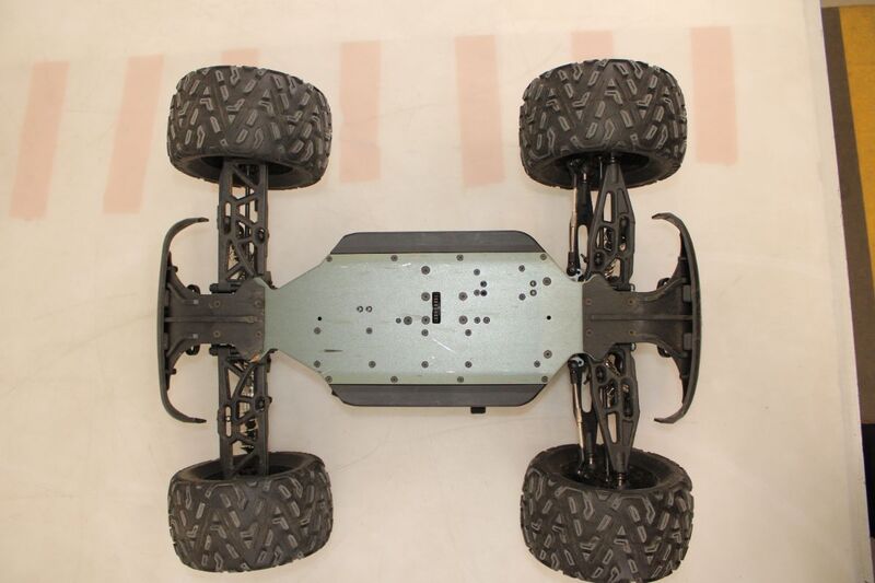 Reely RC Modellauto Elektro Monstertruck BASH 6S 1:8 Allradantrieb 90 km/h RtR - 4064161160894