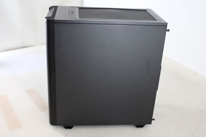 BeQuiet PURE BASE 501 Airflow Midi-Tower PC-Gehäuse schwarz 2x3,5" 5x2,5" ATX - 4260052191804