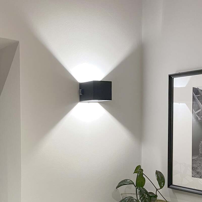 Brilliant Außenwandleuchte LED Iseo schwarz mit Bewegungsmelder 10cm IP44 3000K - 4004353435577