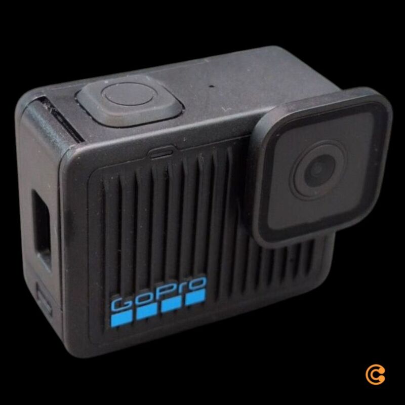 GoPro HERO Action Cam Kamera 4K UHD Schwarz Befestigungsösen Wasserdicht Akku - 0810116381869
