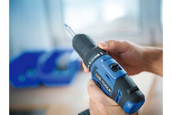LUX-TOOLS Akkuschrauber Bohrschrauber ABS-18Li-C Schrauber 18V Werkzeug Set - 4007873803710