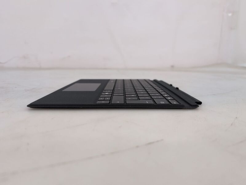 Microsoft Surface Pro Tastatur Keyboard QWERTY Englisch Schwarz mit Trackpad - 0196388361700