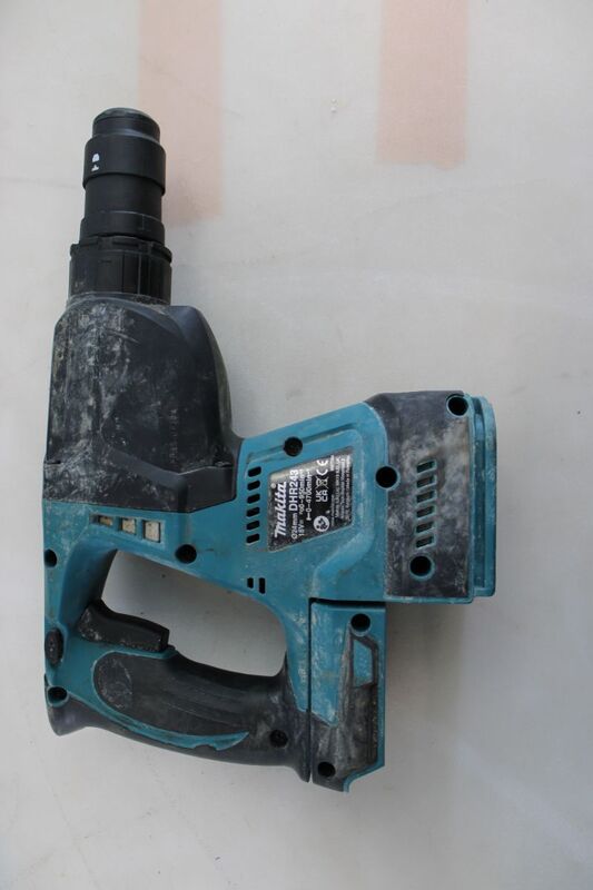 Makita Akku-Kombihammer DHR243RTJ Bohrhammer 18V 5Ah SDS-PLUS grün 2 Akkus - 0088381686204