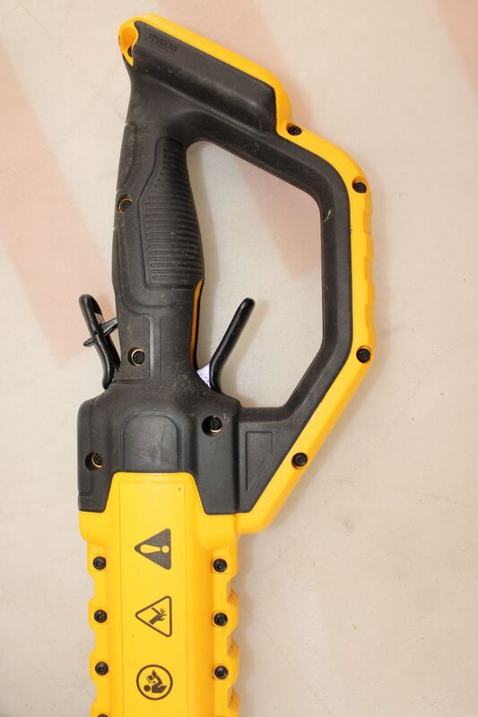 DeWalt Akku-Stabheckenschere DCMPH566N Li-Ion 550mm Heckenschere Strauchschere - 5035048729427
