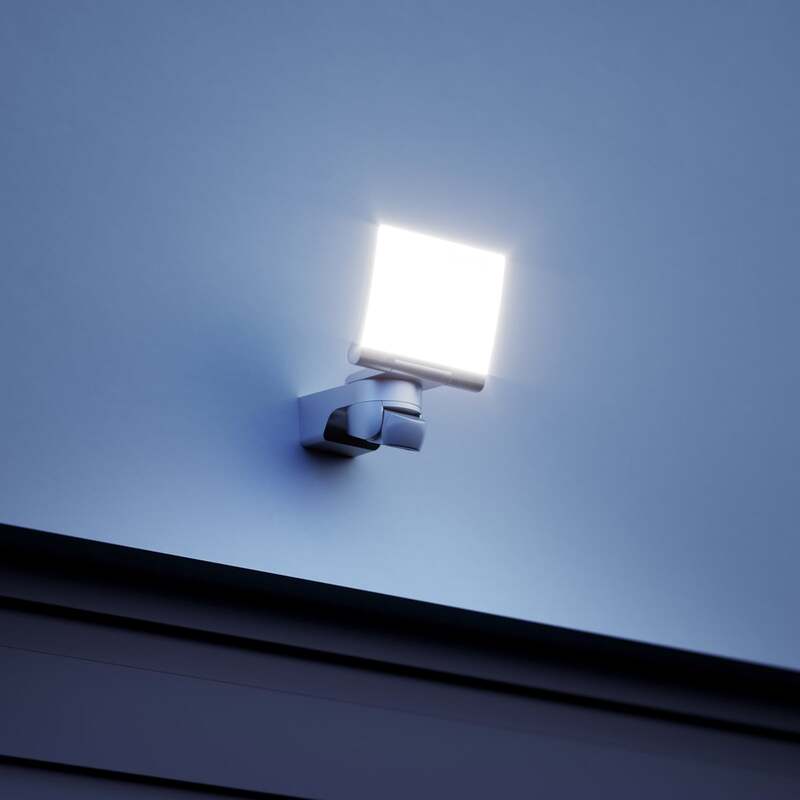 Steinel Außenstrahler XLED Home 2 XL S LED Gartenleuchte mit Bewegungsmelder - 4007841030070