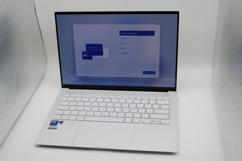 Asus Notebook ZenBook S 14 35.6cm WQXGA+ Intel Core Ultra 7 32GB 1TB SSD Win11 - 4711636379007