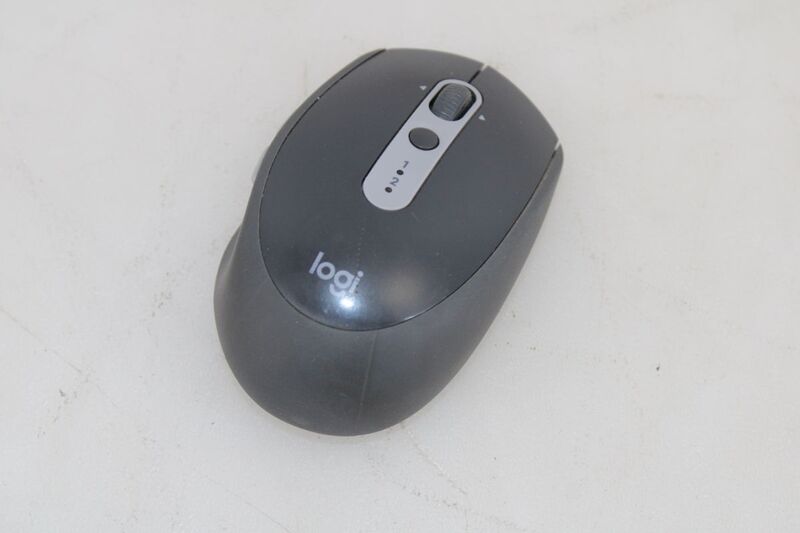 Logitech Tastatur Maus Set MK235 Wireless grau spritzwassergeschützt langlebig - 5099206063990