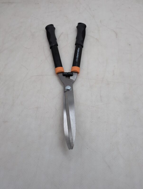 Fiskars Heckenschere Solid HS21 Strauchschere Astschere Gartenwerkzeug robust - 6411501150271