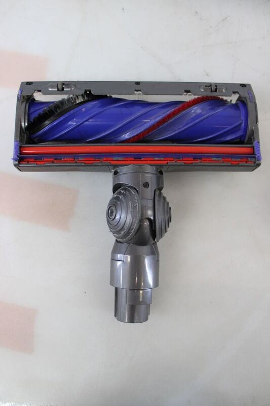 Dyson Akku-Staubsauger Zyklon V8 Advanced Silber-Nickel Motorbar Elektrobürste - 5025155106365