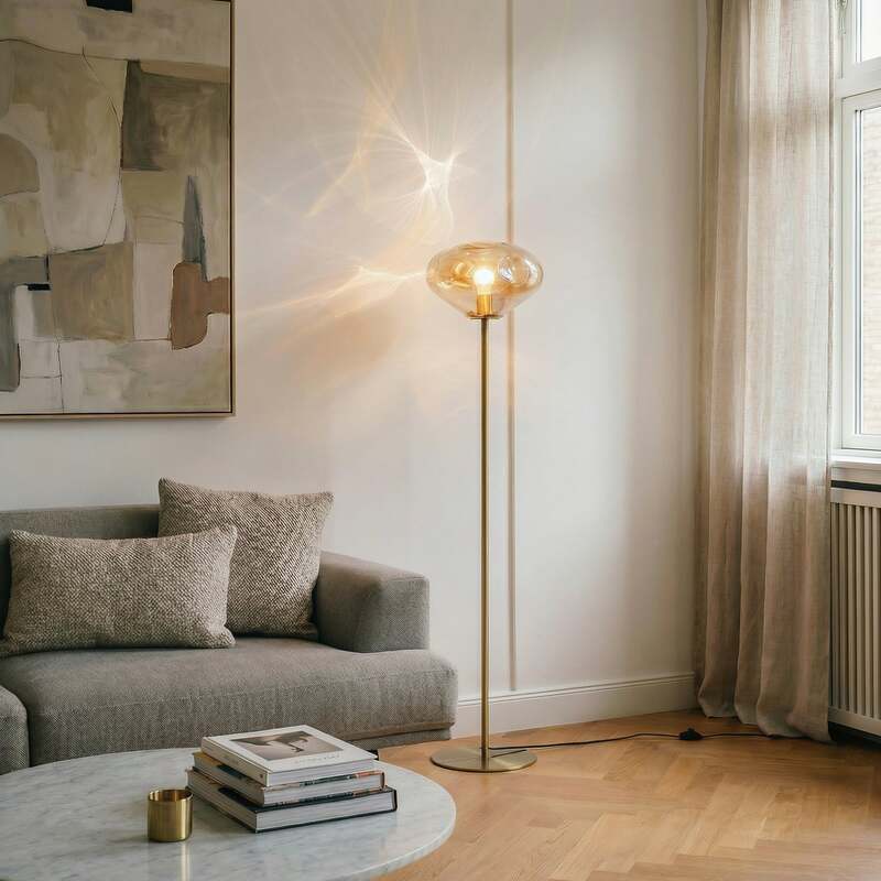 Lindby Stehleuchte Lelia amber Glas Metall 150 cm elegant und modern - 4251911798692
