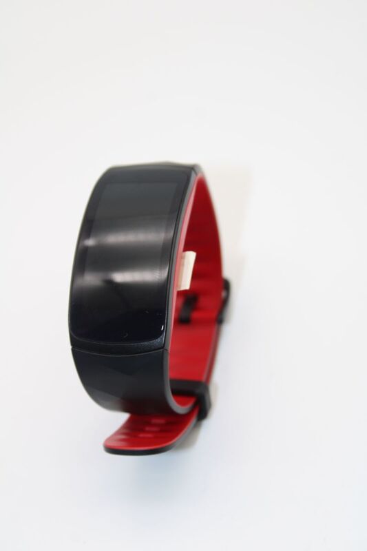 Samsung Fitnessuhr Gear Fit2 Pro R365 Aktivitätstracker rot GPS Bluetooth 200mAh - 8806088851037