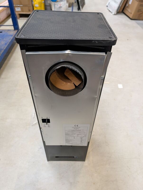 Accente Werkstattofen Toba 2.0 Heizgerät Stahl Schwarz 6 kW Keramott Brennraum - 4007876511872