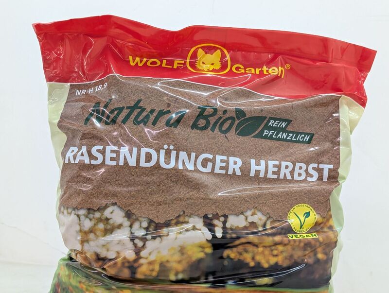 WOLF-Garten Bio-Rasendünger NR-H 18,9kg Rasenpflege Dünger für 280m² nachhaltig - 4008423873573