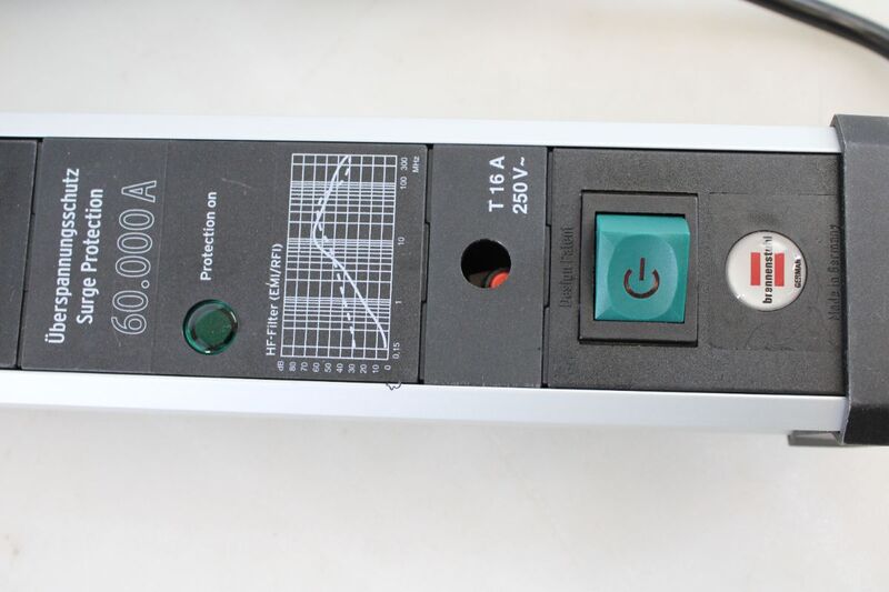 Brennenstuhl Überspannungsschutz-Steckdosenleiste 6-fach Silber 3m 230V 60.000A - 4007123677092