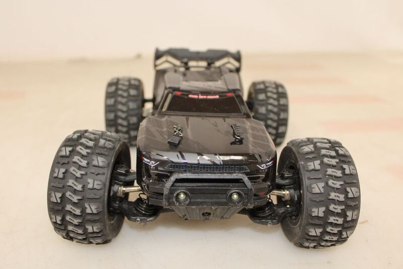 MJX Hyper GO Truggy 1:14 RC Modellauto Allradantrieb 55 km/h inkl. Akku Gold - 4064161341750