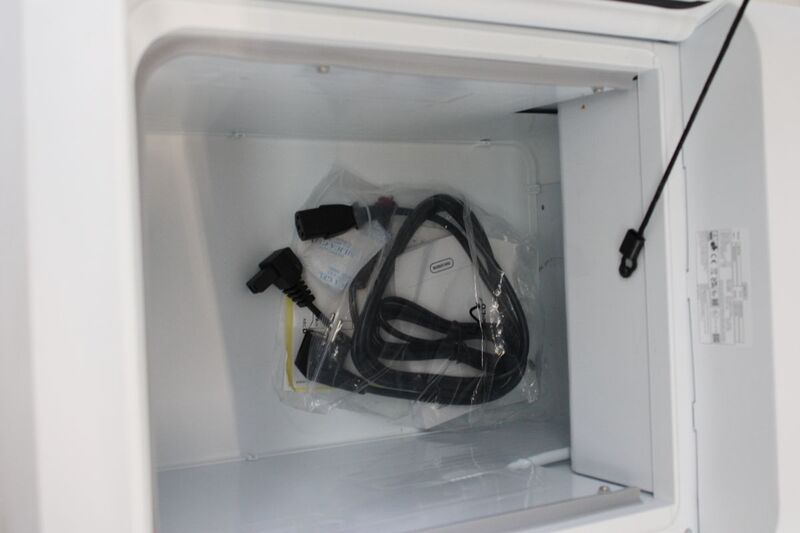 Mobicool MCF32 Kühlbox 31L 12/24V 100-240V blau/grau Kompressor 49dB - 4015704275971
