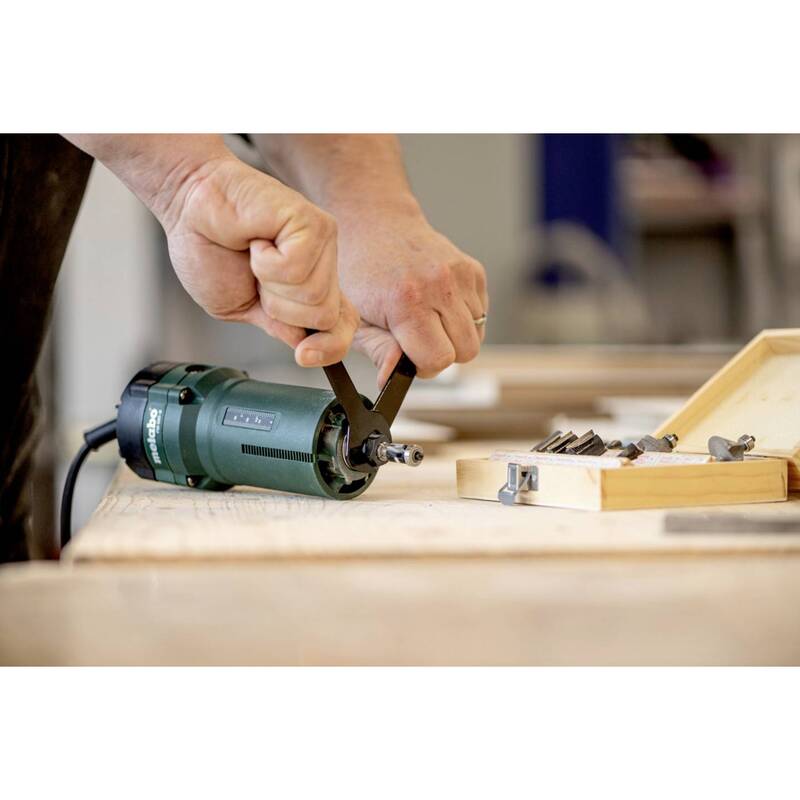 Metabo Kantenfräse FM 500-6 Fräse mit Parallelanschlag 500W 32.000 U/min 40mm - 4061792243064