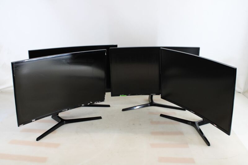 4x Samsung 27 Zoll Curved Monitore C27F398FWR / C27F396FHU – Set - 1