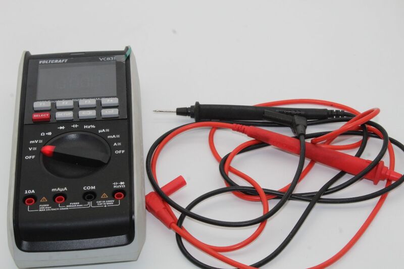VOLTCRAFT VC831 SE Hand-Multimeter Messgerät digital CAT III 1000V CAT IV 600V - 4064161394039