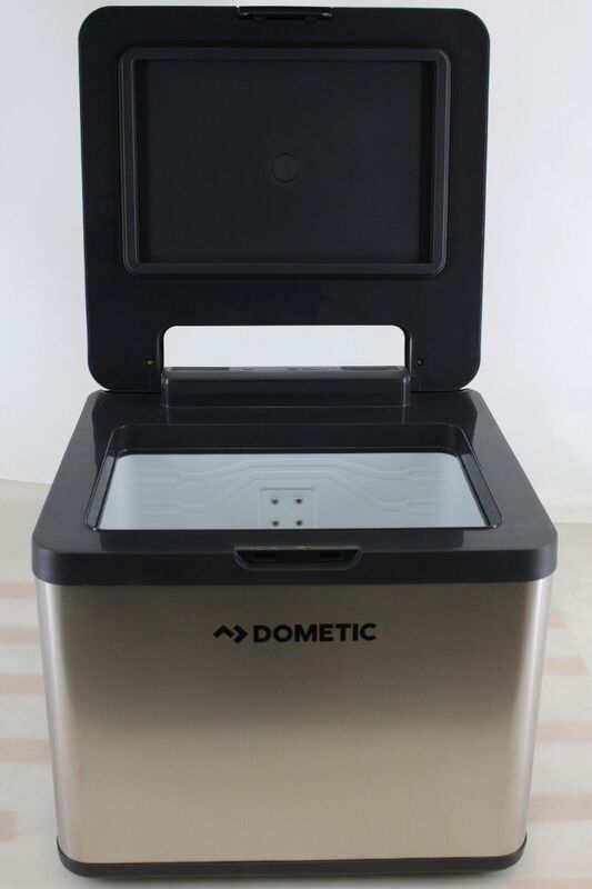 Dometic CK2 45 Hybrid Kühlbox 43L tragbar schwarz/silber für Camping und Zuhause - 6975399590460