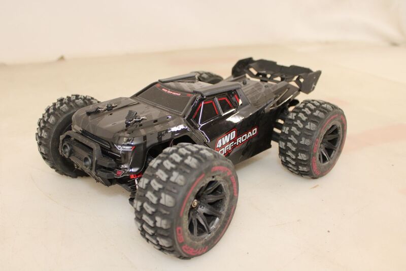 MJX Hyper GO Truggy 1:14 RC Modellauto Allradantrieb 55 km/h inkl. Akku Gold - 4064161341750