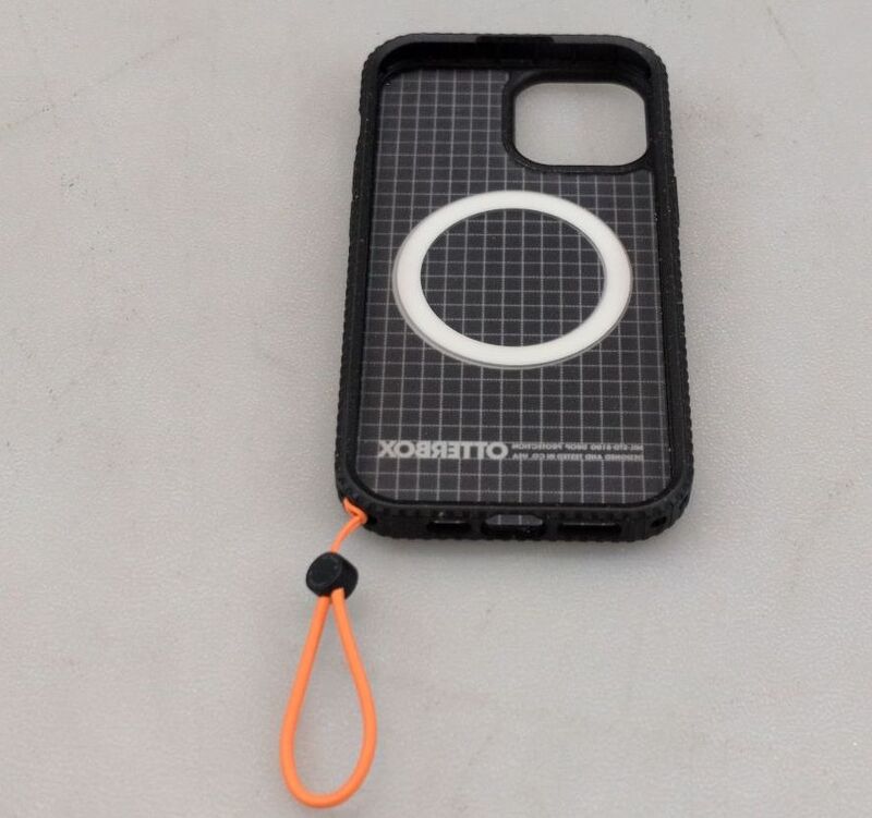 OTTERBOX Case Schutzhülle Sole für iPhone 17e 16e 15 14 13 schwarz robust - 0840434737208