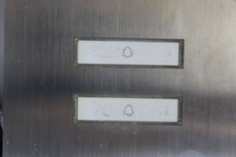 DoorBird D2102V IP-Video-Türsprechanlage Edelstahl V2A mit Bildspeicher 720p - 4260423870666