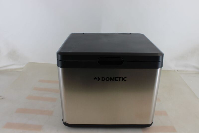 Dometic CK2 45 Hybrid Kühlbox 43L tragbar schwarz/silber für Camping und Zuhause - 6975399590460