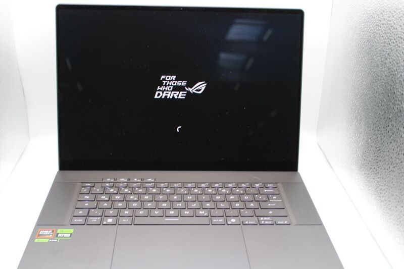 Asus Gaming Laptop Notebook ROG Zephyrus G16 16 Zoll OLED Ryzen AI 7 1 TB SSD - 4711636097611