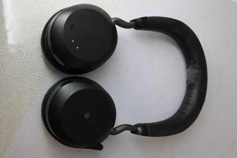 Jabra Evolve2 75 On Ear Headset Bluetooth Telefon schwarz 24h Gesprächszeit - 5706991024340