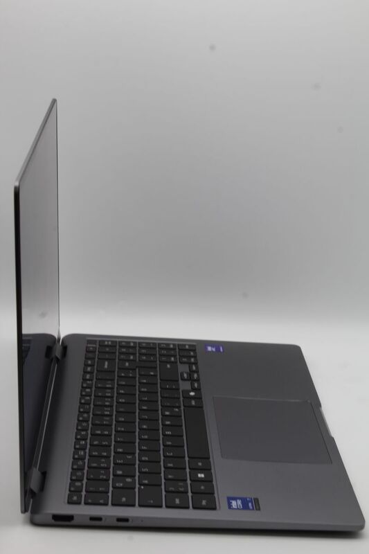 SAMSUNG Galaxy Book5 360 Laptop 15,6 Zoll Intel Core Ultra 7 32 GB RAM 1 TB - 8806097191070