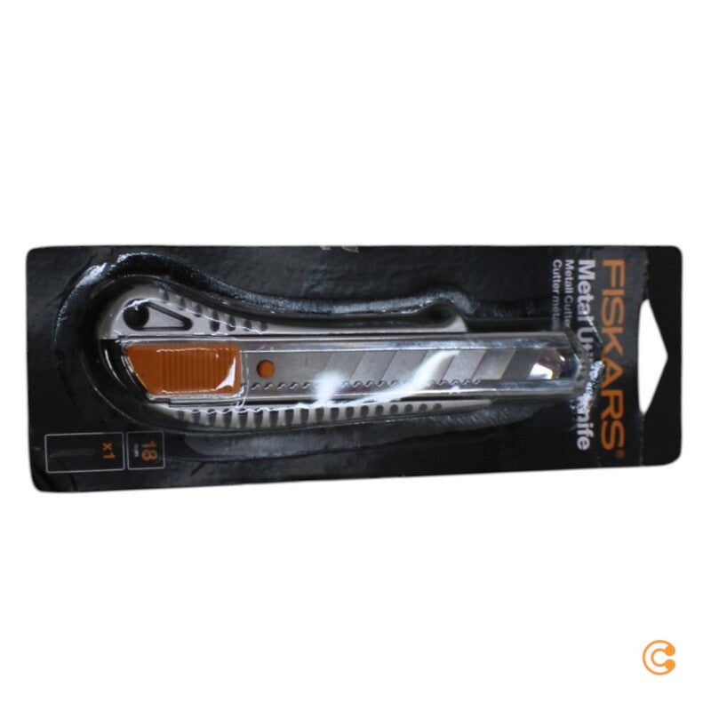 Fiskars Cuttermesser Messer 18 mm Metall silberfarben Professional 12 STÜCK - 3359000013952