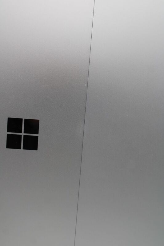 Microsoft Surface Pro 11 Windows-Tablet 512GB Platin 3,4GHz 16GB RAM 2880x1920px - 0196388558254