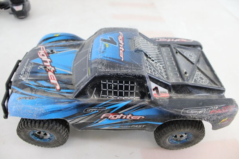 Amewi RC Modellauto Fighter 1 Pro Brushless 1:12 Allradantrieb 4WD RtR 2,4 GHz - 4260476355684