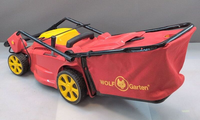WOLF-Garten Elektro Rasenmäher Mäher A 370 E 1600W Mulchfunktion 37cm 350m² - 4008423861167