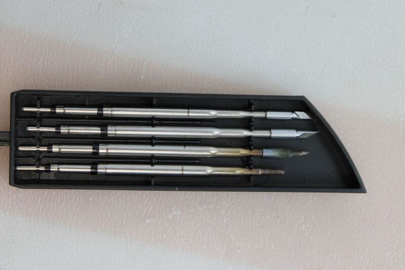 FANTTIK Lötkolben Set Lötstation Akku Lötspitzen Schwämme Pinzette Ständer USB - 4064161487700