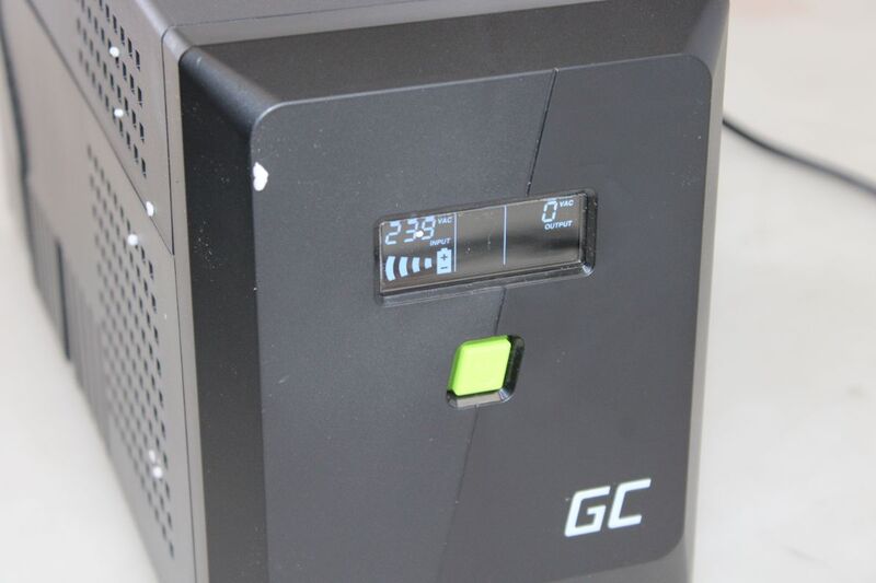 Green Cell USV 1500VA GC-UPSLM900 Notstromversorgung mit 4 Ausgängen Schuko - 5904326375611