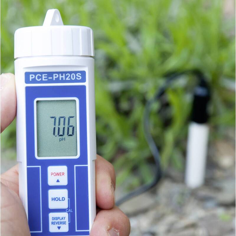 PCE Instruments pH-Messgerät für Bodenproben 0-14 pH wasserdicht rekalibrierbar - 4250348701213