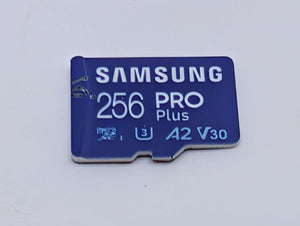 B-Ware Samsung Speicherkarte Speicherkarte microSDXC Karte Blau 256GB Adapter