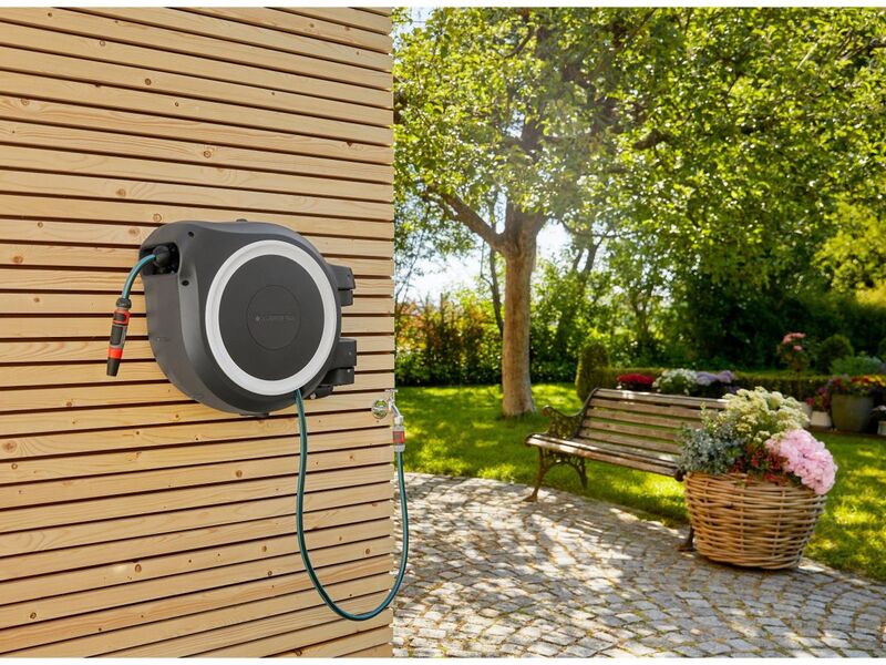 Gardena Wand-Schlauchbox RollUp M/L 25m Gartenschlauch mit Reinigungsspritze 79 - 4066407032460