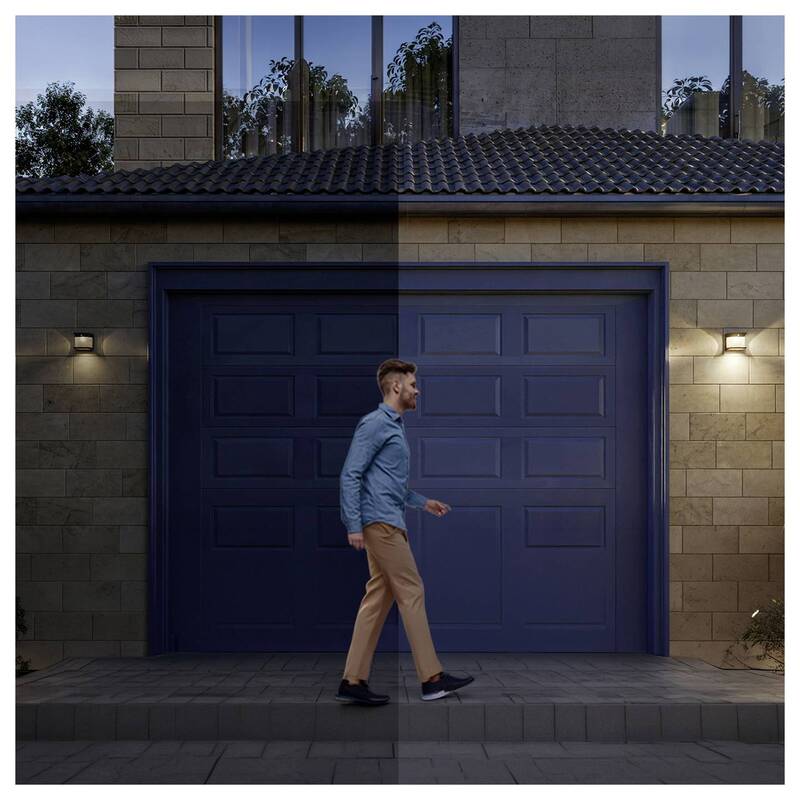 Philips Außenleuchte Sicherheitslicht Tylus LED Gartenlampe mit Sensor Solar - 8720169362222