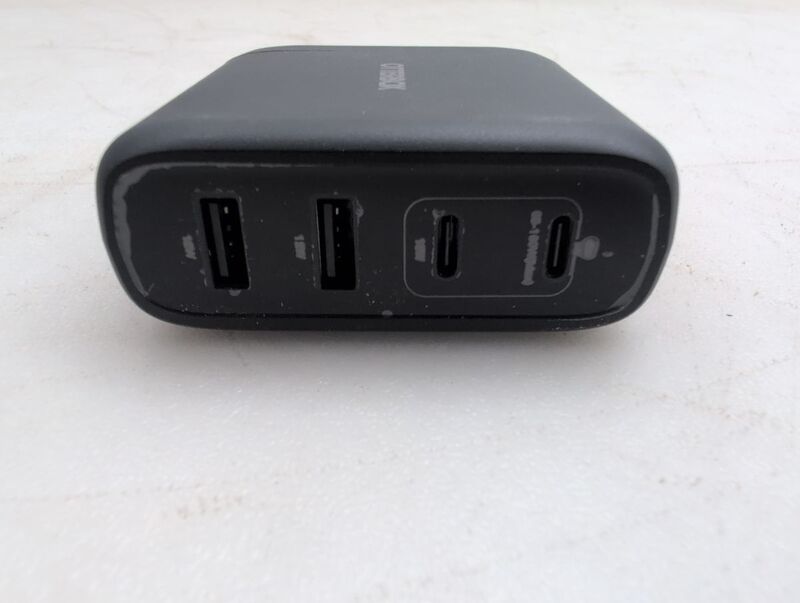 OTTERBOX USB Ladegerät 100W 4-fach USB PD Schwarz Ladegerät für iPhone Universal - 0840304749652