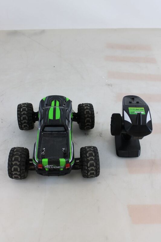 Blackzon RC Modellauto Elektro Monstertruck Slyder MT 1:16 Grün 610 Spielzeug 76 - 5700135401004