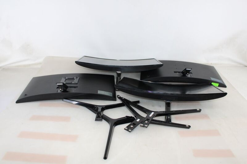 4x Samsung 27 Zoll Curved Monitore C27F398FWR / C27F396FHU – Set - 1