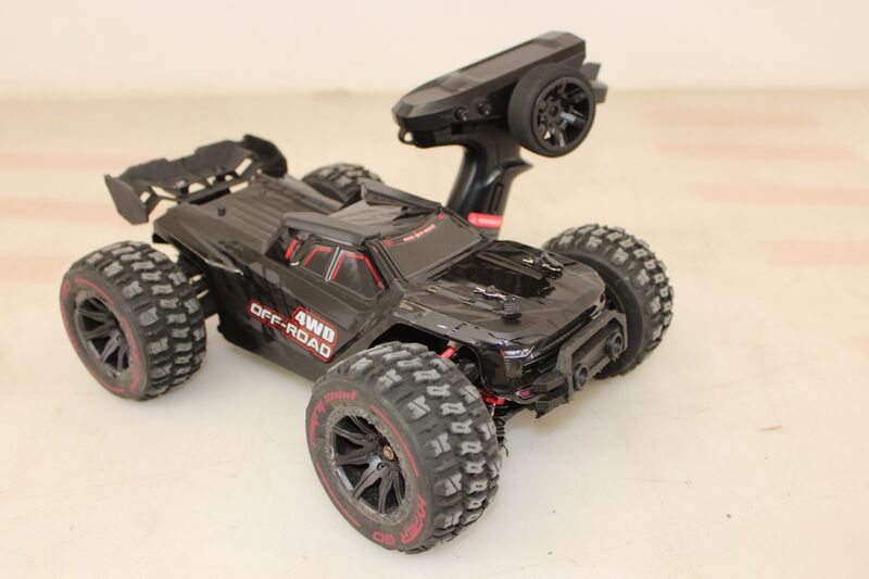 MJX Hyper GO Truggy 1:14 RC Modellauto Allradantrieb 55 km/h inkl. Akku Gold - 4064161341750