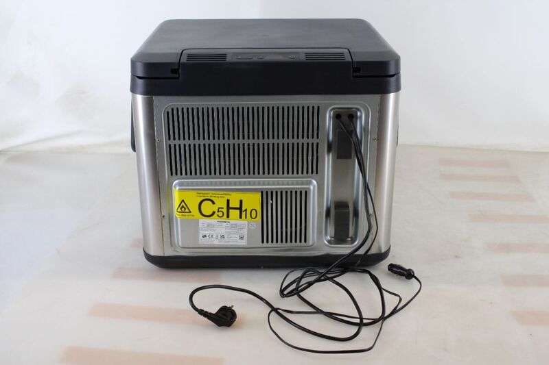 Dometic CK2 45 Hybrid Kühlbox 43L tragbar schwarz/silber für Camping und Zuhause - 6975399590460