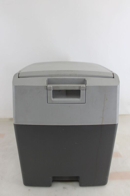 Dometic TropiCool TC 35 Kühlbox 33L thermoelektrisch 12V 24V 230V grau - 4015704255621