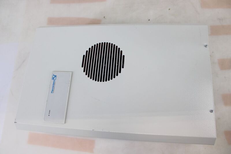 Pfannenberg Klimagerät DTS 9041 230V SC 7035 870W Luftdurchsatz 570m³/h - 4061131054047
